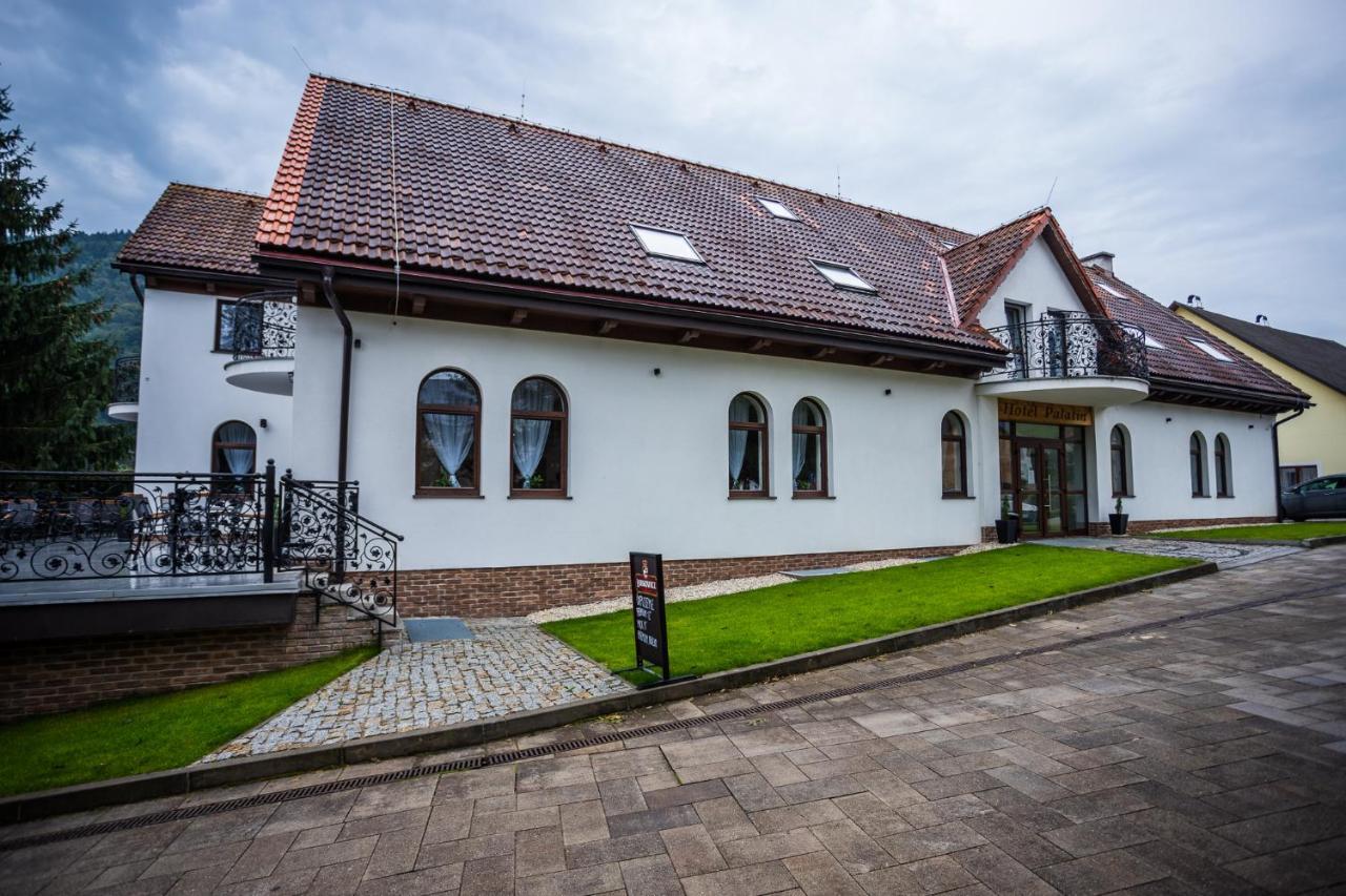 Hotel Palatín Oravsky Podzamok Exterior foto